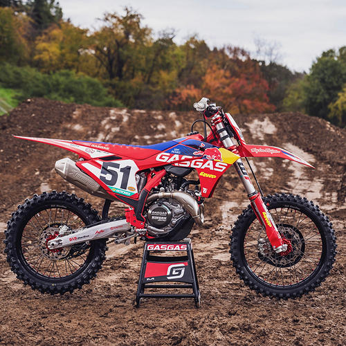 2024 GASGAS FACTORY EDITION MOTOCROSS MACHINES LOADED WITH THE LATEST DIRT BIKE TECH!
